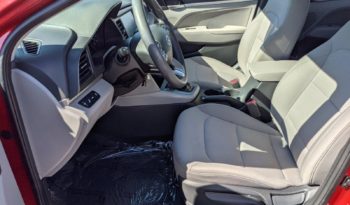 2020 Hyundai Elantra SE full