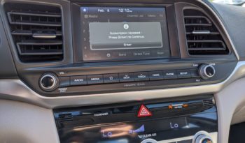 2020 Hyundai Elantra SE full