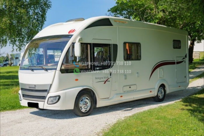 Eura Mobil Integra Style 700*2011 full