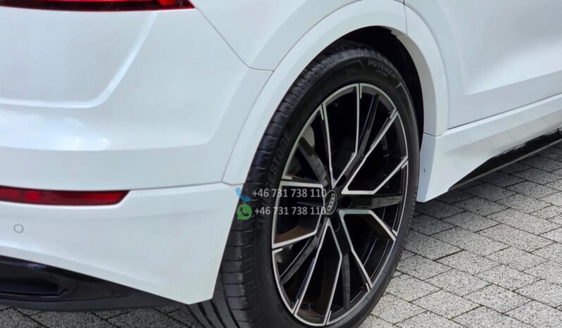Audi Q8 S -Line Quattro 3.0*2023 full