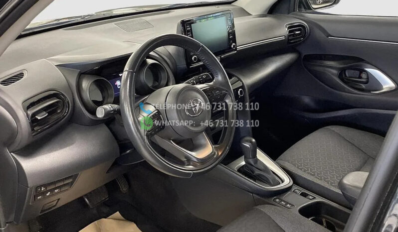 Toyota Yaris Cross Active P-sens/*2023 full