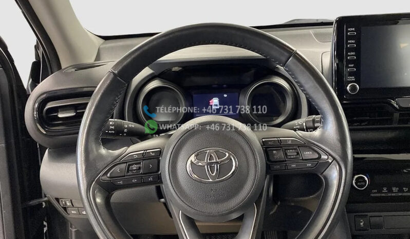 Toyota Yaris Cross Active P-sens/*2023 full