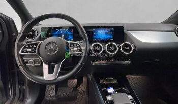 Mercedes-Benz B 180* 2020 full