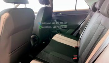 Volkswagen T-Roc 1.5 TSI* 2025 full