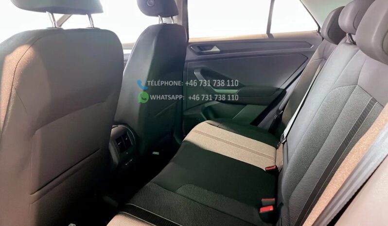 Volkswagen T-Roc 1.5 TSI* 2025 full