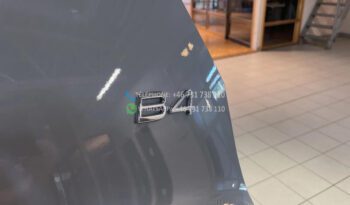 Volvo XC40 B4 FWD* SUV 2025 full