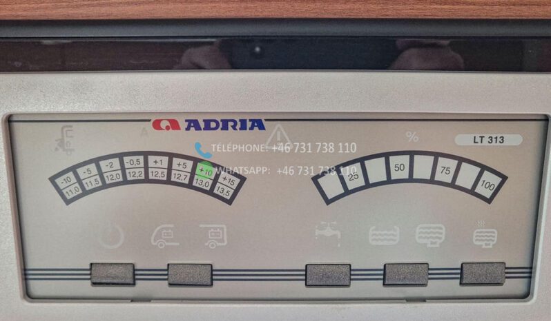 Adria Coral 670 SLT* 2013 full