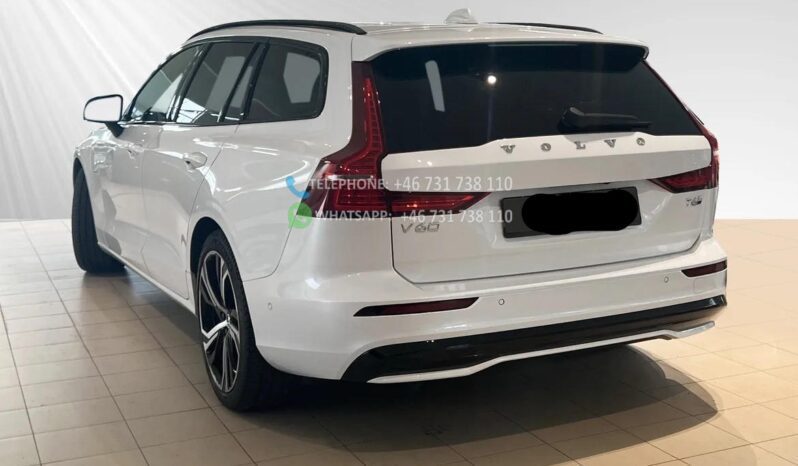 Volvo V60 T6 Plus Dark Edition N/B 360 HEAD UP DRAG* 2025 full