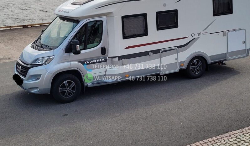 Adria Coral Supreme S690SC* 2017 full