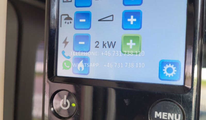 Adria Coral Supreme S690SC* 2017 full