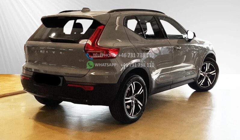 Volvo XC40 B4 FWD* 2025 full