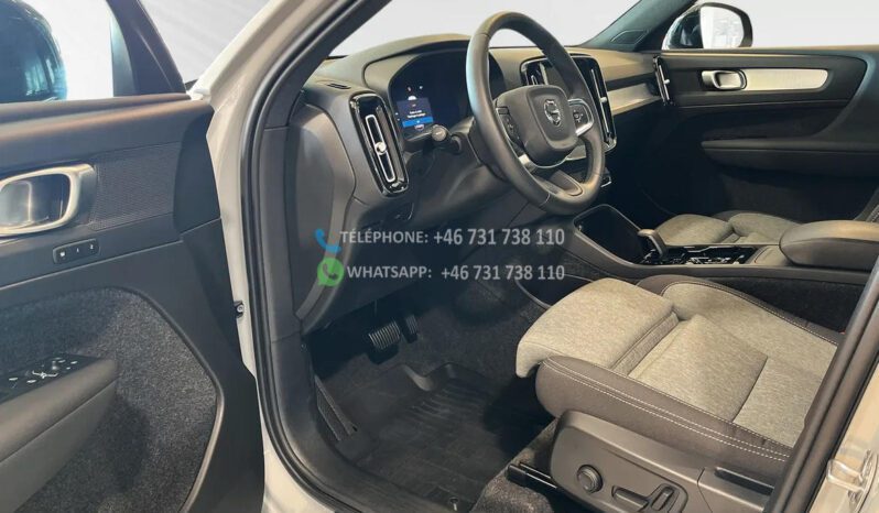 Volvo XC40 B4 FWD* 2025 full