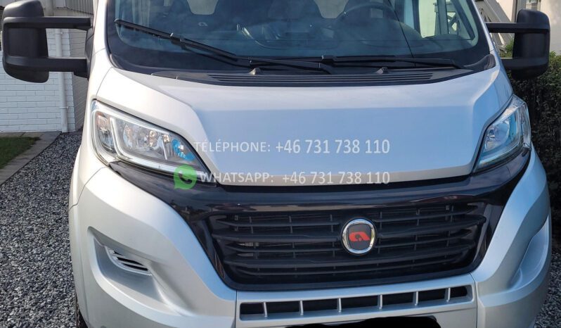 Adria Coral Supreme S690SC* 2017 full