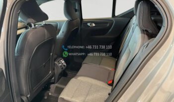 Volvo XC40 B4 FWD* 2025 full