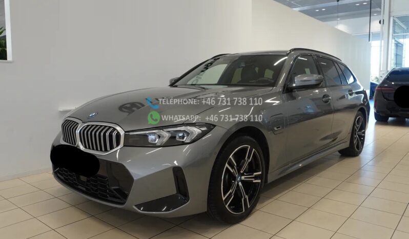BMW 330e xDrive Touring M-Sport* Combi 2023 full