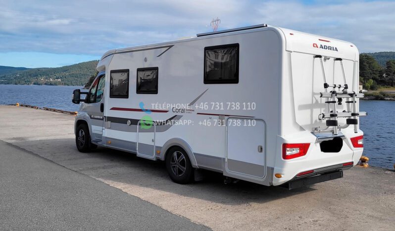 Adria Coral Supreme S690SC* 2017 full