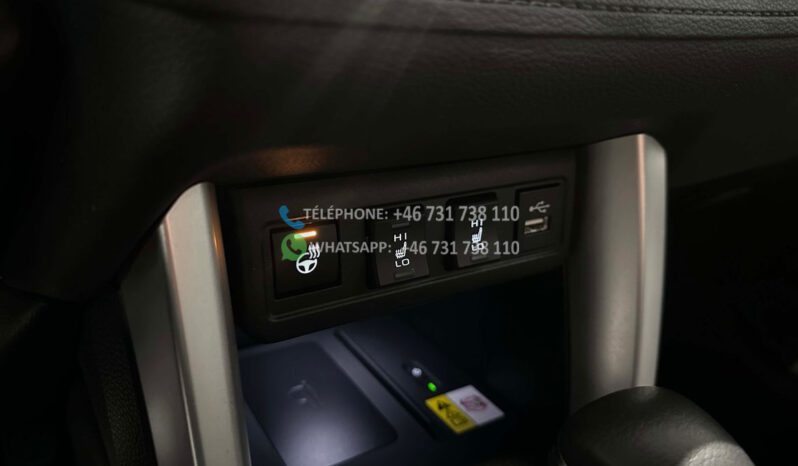 TOYOTA Corolla Cross* 2023 full