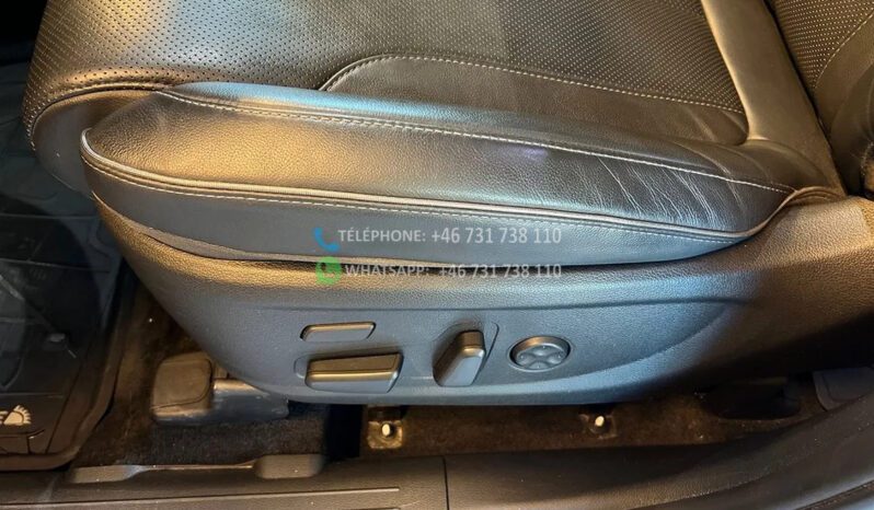 Hyundai Santa Fe PHEV Advanced Leather Traction* 2022 full