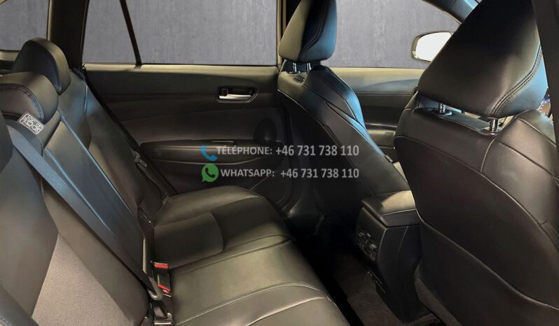 Toyota Corolla Cross 2,0 Hybrid AWD-i Executive* 2022 full