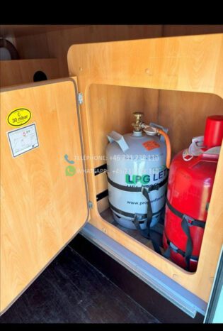 Capron de la lumière du soleil* 2008 full