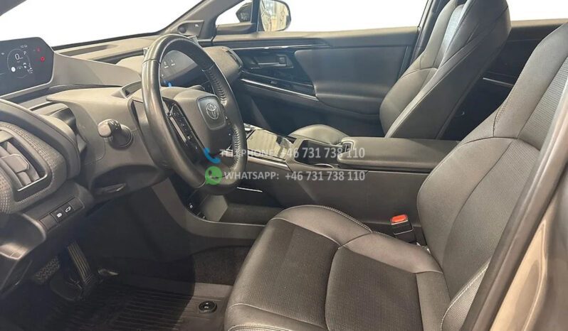Toyota bZ4X 71,4 kWh AWD* 2023 full