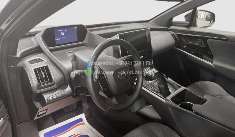 Toyota bZ4X AWD Active Comfort Package* 2023 full