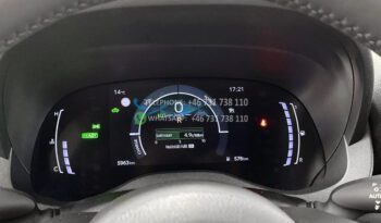 Toyota Yaris Hybrid* 2024 full