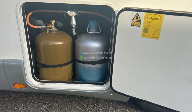 RAPIDO SERIE 8 891 F* 2013 full