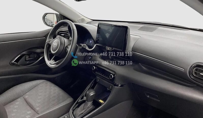Toyota Yaris Hybrid* 2024 full