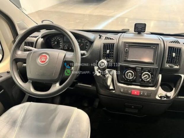 Fiat Capron Carado* 2012 full