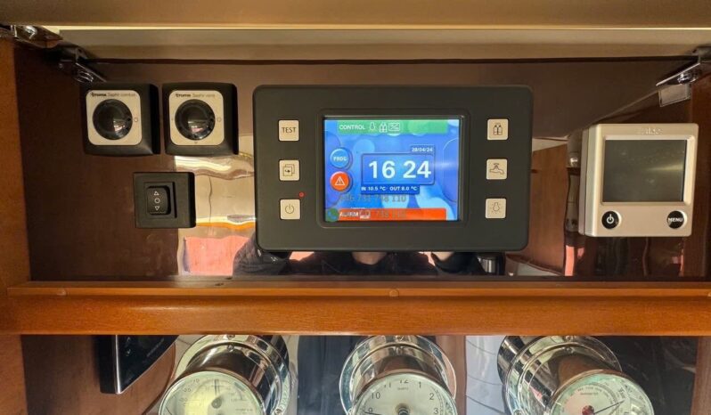 Carthago Liner*2012 full