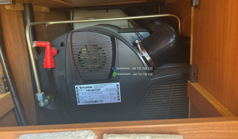 RAPIDO SERIE 8 890 F* 2013 full