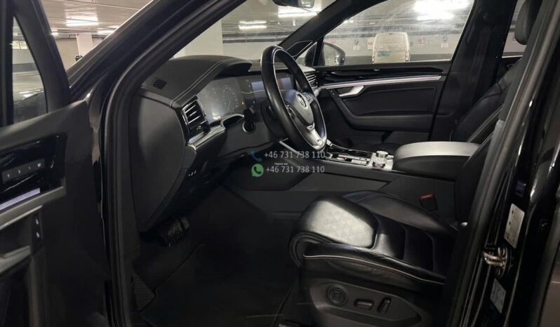 Volkswagen Touareg*2019 full