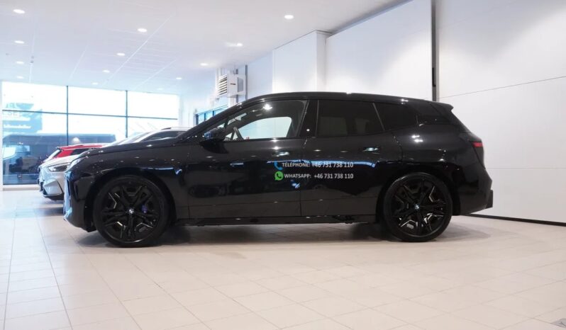 BMW iX xDrive60* SUV 2025 full