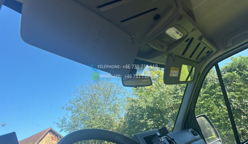 RENAULT FONT VENDOME MASTER VAN DUO*2022 full