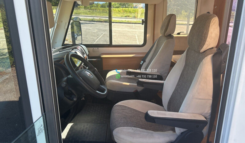 RAPIDO SERIE 8 890 F* 2013 full