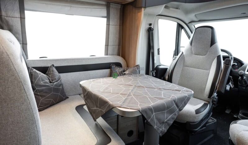 Knaus Sky TI 700*2020 full