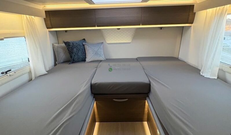 Adria Coral Supreme*2021 full