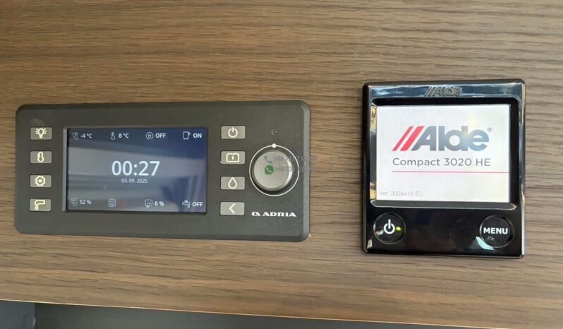 Adria Coral Supreme*2021 full