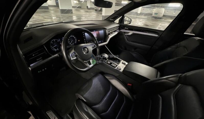 Volkswagen Touareg*2019 full