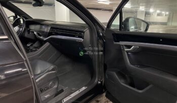 Volkswagen Touareg*2019 full