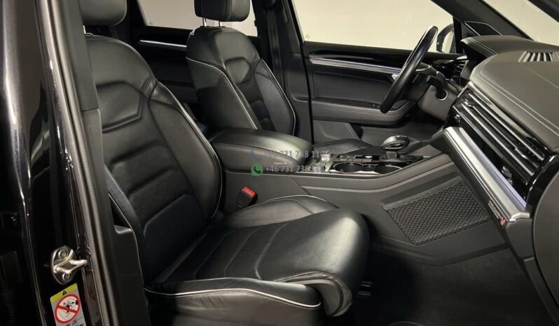 Volkswagen Touareg*2019 full