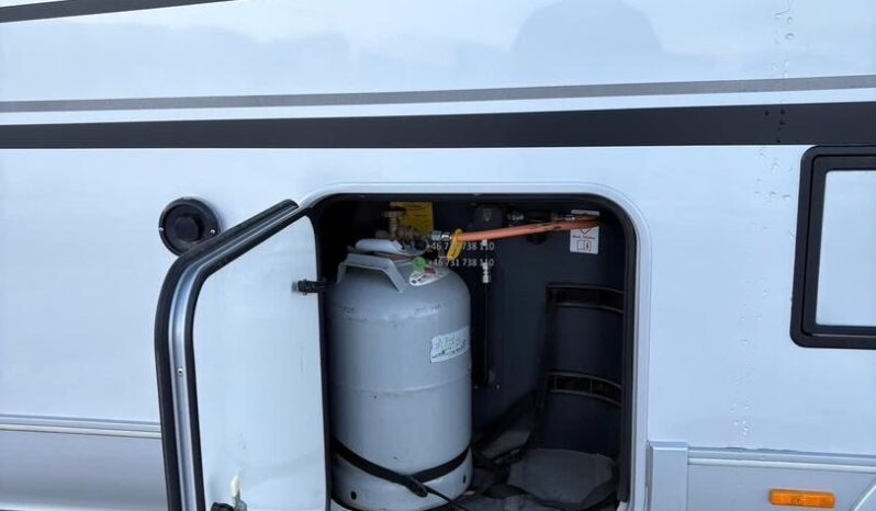 Adria Coral Supreme*2021 full