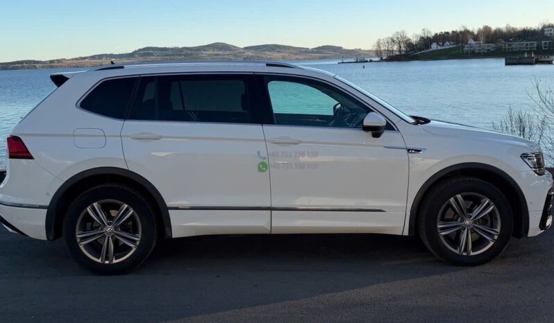 Volkswagen Tiguan Allspace*2020 full