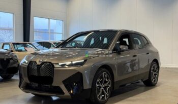 BMW iX xDrive50* SUV 2023 full