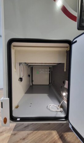 McLOUIS Nevis*2025 full