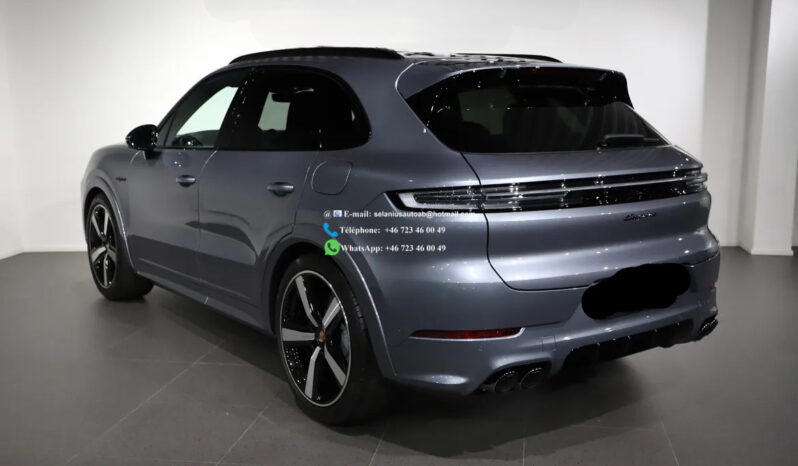 Porsche Cayenne E-Hybride/ SUV 2026 full