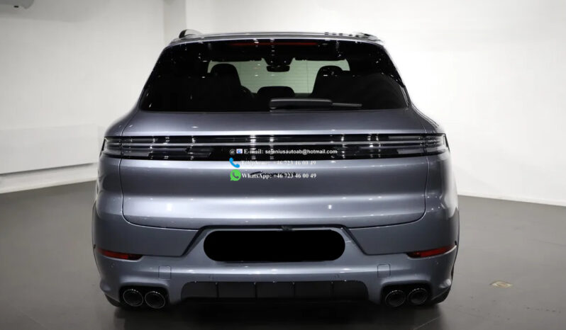 Porsche Cayenne E-Hybride/ SUV 2026 full