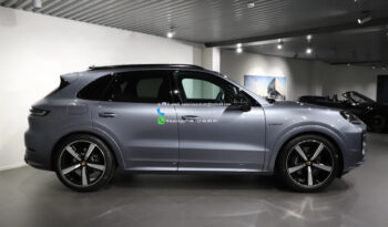 Porsche Cayenne E-Hybride/ SUV 2026 full