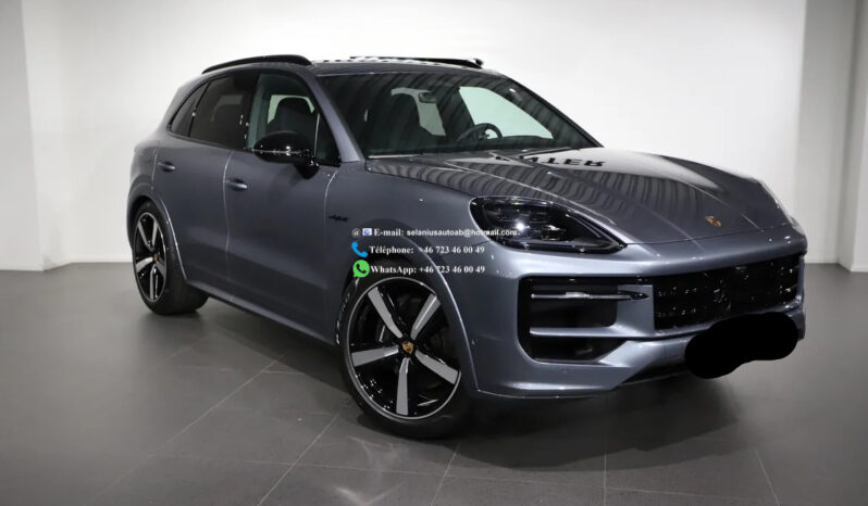 Porsche Cayenne E-Hybride/ SUV 2026 full